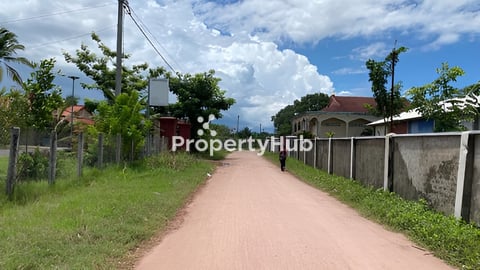 ខេត្តកំពត​ ដីលក់​បន្ទាន់​