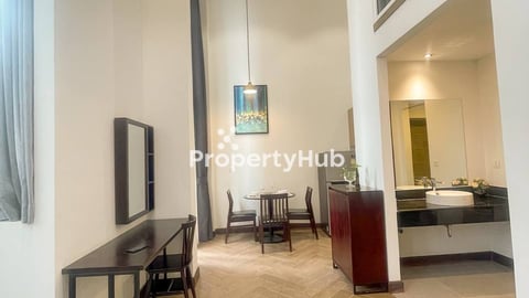 Bright 2 Bedroom Apartment in Tuol Tumpung