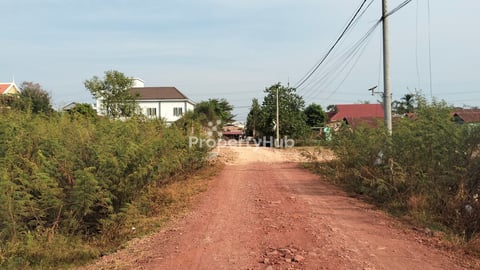 Very good location land to sell urgent 