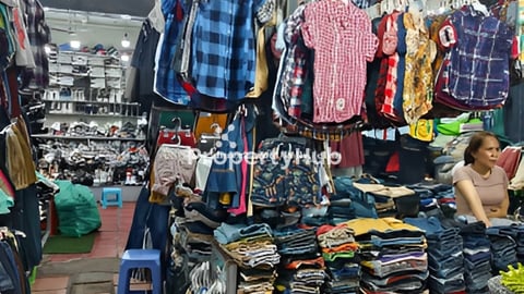 តូបលក់ក្នុងផ្សារបឹងកេងកង