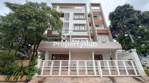Apartment Building For Sale In Wat Bo Area Sala Kamraeuk 