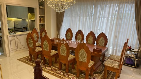 🏠វីឡាព្រីនសម្រាប់លក់ នៅក្នុងបុរីប៉េងហួត ដឹស្តាមេរ៉ាហ្គាដិន​ 50m