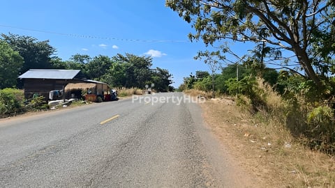ដីចំការនៅក្នុងក្រុងស្ទឹងត្រែង