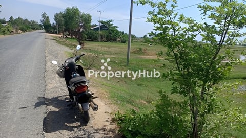 ដីលក់ជាប់ផ្លូវធំ ស្រុកព្រៃកប្បាស ខេត្តតាកែវ 13,750m²