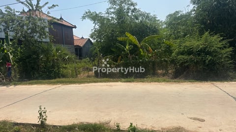ដីលក់ស្រុកខ្សាច់កណ្ដាលទំហំ ​22mx31m
