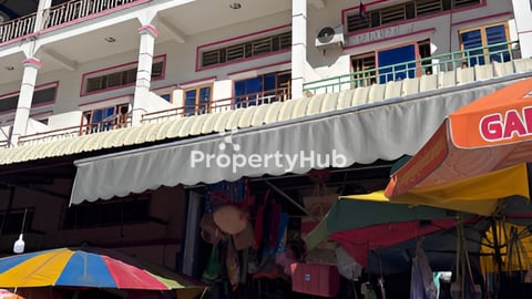 Flat for sale ផ្ទះ​សម្រាប់​លក់