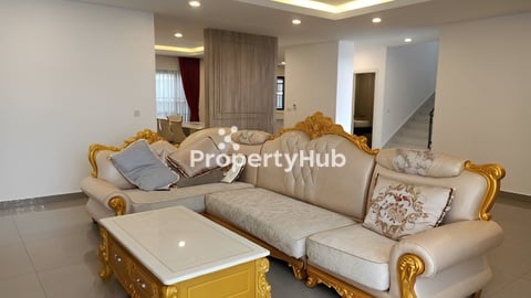 🏠វីឡាឃ្វីនសម្រាប់ជួល នៅក្នុងបុរីជីបម៉ុងលែនម៉ាក 60m