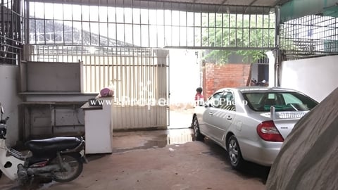 ផ្ទះលក់ (កំពុងជួល) ប្លង់រឹង 199ការ៉េ=8x25