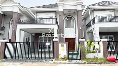 4 Bedroom Villa For Rent in Borey Peng Heng