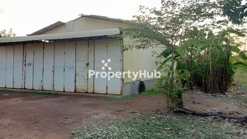 ដីប្រកបពាណ្ជិកម្ម និង ឧស្សាហកម្មសម្រាប់លក់