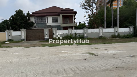 ផ្ទះលក់ក្រោមទីផ្សារ  30% ខណ្ឌសែនសុខ