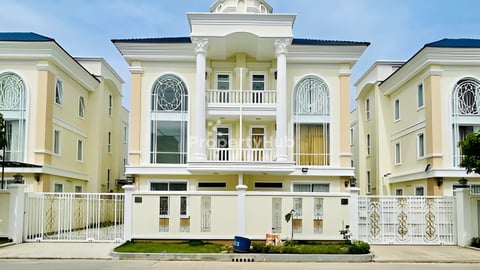 វិឡាភ្លោះ