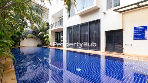 Unit 3BR-Condo with Pool for Rent in Siem Reap, Svay Dangkum area