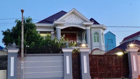 7 bedroom Villa For RENT in Khan Sen Sok