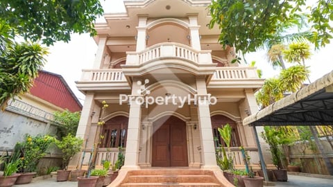 4BR-Villa for Rent in Svay Dangkum Area
