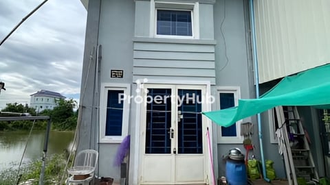 ផ្ទះ សម្រាប់លក់ មានប្លង់រឹង