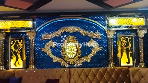 ភោជនីដ្ឋាន និងដីលក់ឬជួលជិតប្រលៀនថ្មី takmoa