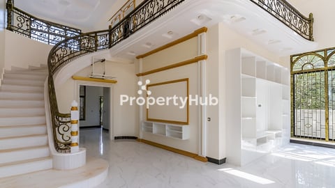 វីឡាលក់ក្រោមទីផ្សារ​ ក្រុងសៀមរាប