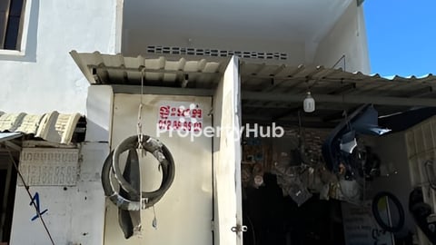 ផ្ទះលក់មានចំណូលស្រាប់ 500$/១ខែ និងស្ថិតនៅតំបន់ទីប្រជុំជន