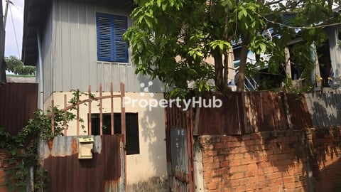 ផ្ទះលក់ក្រោយផ្សាសិនយូរី(ពោធិ៍ចិនតុង)