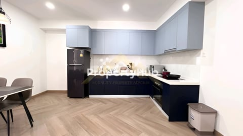 🍀 BKK1 | Modern 2-Bedroom Apartment For Rent