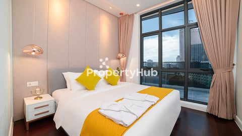 Spacious 3-Bedroom - Riverfront View for Sale at Chroy Jongvar District