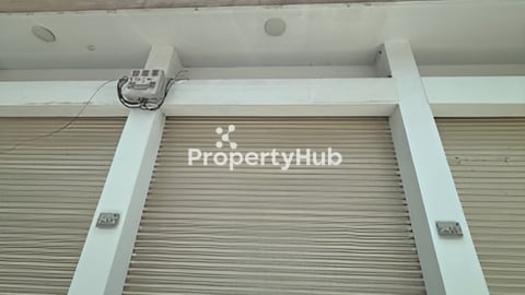 (ធូរជាងតម្លៃប្រមូលសិនរបស់បុរី 30000$) New shop house at Golden Avenue urgent sale