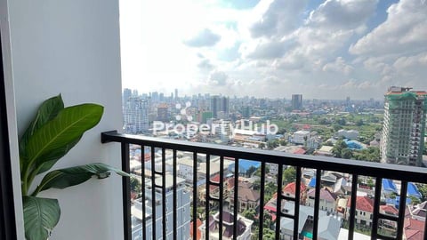 Studio Room for Sale at Crown Towers 