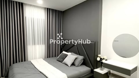 Condo 1-BR for sale at Park Land Condo TK