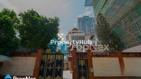 Villa for sale /rent in Bkk1