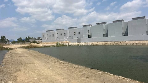 ដីលក់នៅជាប់បុរីពិភពថ្មីឈូកវ៉ា1