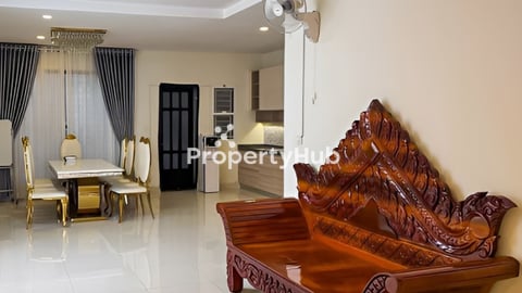 🏡 វីឡាភ្លោះ B សម្រាប់ជួល  នៅបុរីប៉េងហួត 50m