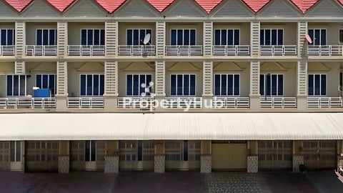 🏘 ផ្ទះល្វែង  ក្នុងបុរី ហុងឡាយក្រោយផ្សារលូប្រាំ ត្រូវការលក់បន្ទាន់ខ្លាំង ​