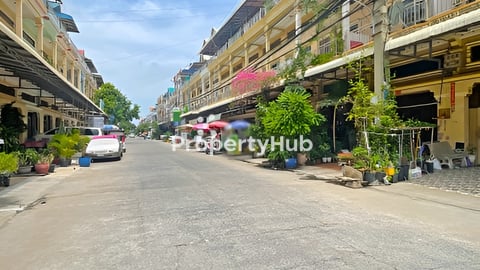 🏘 ផ្ទះល្វែង ក្នុងបុរី ឡាយគង់ចំការដូង ត្រូវការលក់បន្ទាន់ខ្លាំង