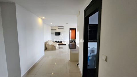 Two bedroom 2bath price : $350 fully furnished  location: mean chey , st 271