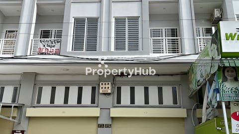 ផ្ទះ Shop House សម្រាប់លក់នៅលើផ្លូវធំ(ផ្លូវព្រៃស) ២ ល្វែងជាប់គ្នា