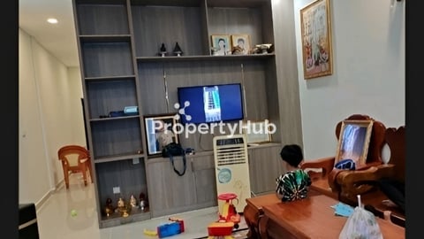 វីឡាលក់បន្ទាន់(ក្រុងតាខ្មៅជិតព្រលានយន្តហោះថ្មី)