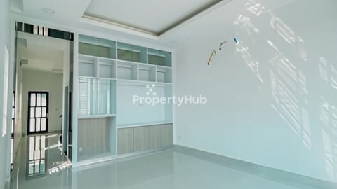 វីឡាកូនកាត់សម្រាប់លក់