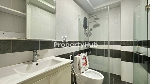 Condo available for sale in BKK 3