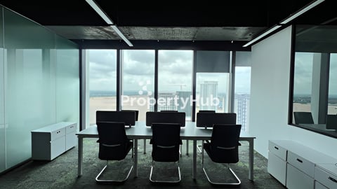 ការិយាល័យជួល មានសម្ភារៈស្រាប់ ​Co-working space for rent at Chamkarmorn  Phnom P