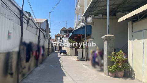 🏘 ផ្ទះ2ល្វែង នៅជិតសាលាសង្កាត់ស្ទឹងមានជ័យ2 ត្រូវការលក់បន្ទាន់ខ្លាំង