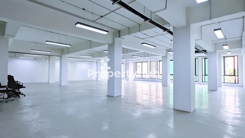 Bare Unit Office For Rent