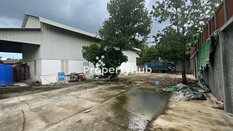 ឃ្លាំងសម្រាប់ជួល