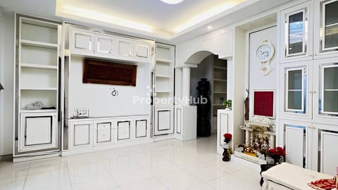 Villa for rent at Orkide 2