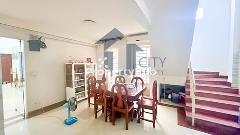 [ផ្ទះសម្រាប់ជួលនៅបឹងទំពុនមានសម្ភារៈ]