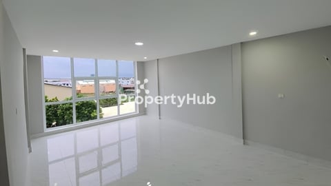 ផ្ទះសំរាប់លក់