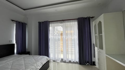 450$ Nego_ At Toul Tompong Market (Russian Market) ផ្សារទួលទំពូង