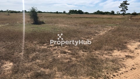 ដីលក់ឃុំជើងរាស់ ខេត្តកំពង់ស្ពឺ