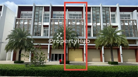 ផ្ទះOrkidē ផ្លូវភ្លោះធំជិតសាលាប៊ែលធី ក្លឹបហាត់ប្រាណ