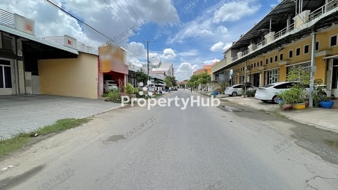 ផ្ទះលក់ចោមចៅ